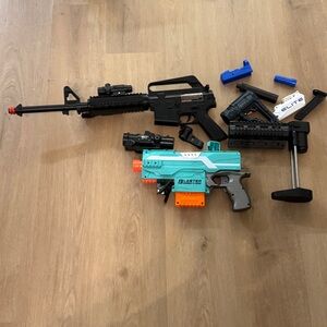 Toy Blasters + Nerf Elite Attachments LOT — FOR PARTS ONLY